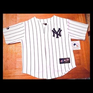 New York Yankees brand new youth medium jersey